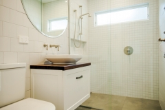 185516105529Bathroom (1)