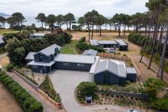Matarangi-Beach-House-4